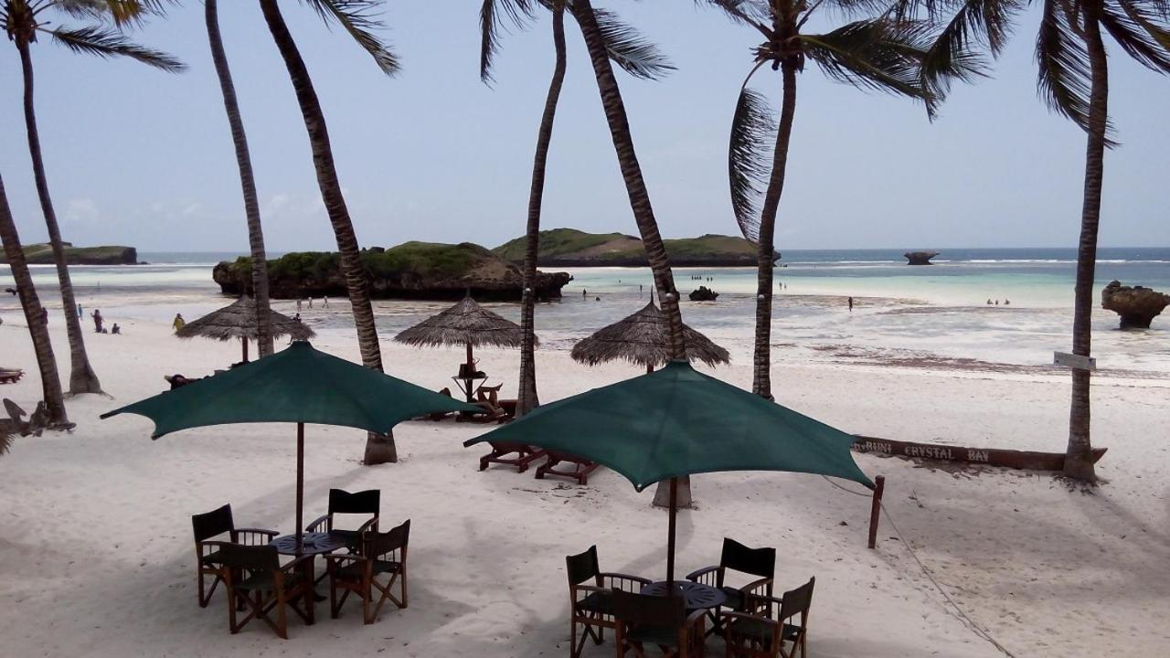 White Villa - Paparemo Beach Watamu Eksteriør billede